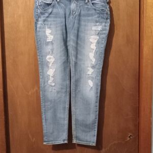 Silver Boyfriend Women's Distressed Straight Leg Jeans - Light Blue